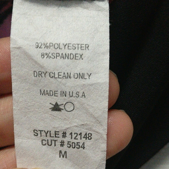 *💖 NWOTPink Low V cut, tunic - Picture 9 of 11